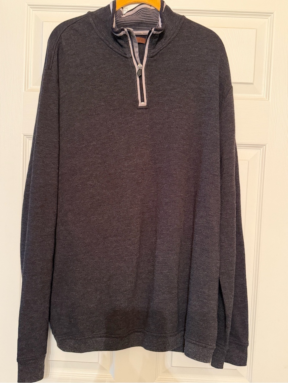 Perry Ellis Men's Dark Gray Quarter Zip Pullover Sweater